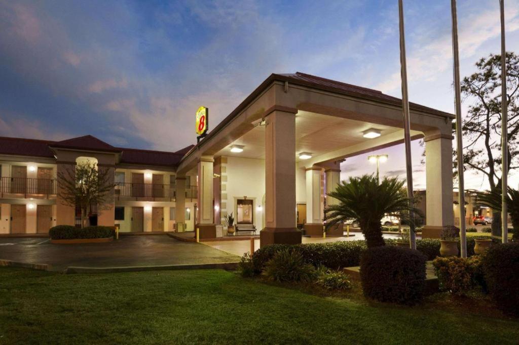 Hotel Super 8 By Wyndham Baton Rouge/I-12 Extérieur photo